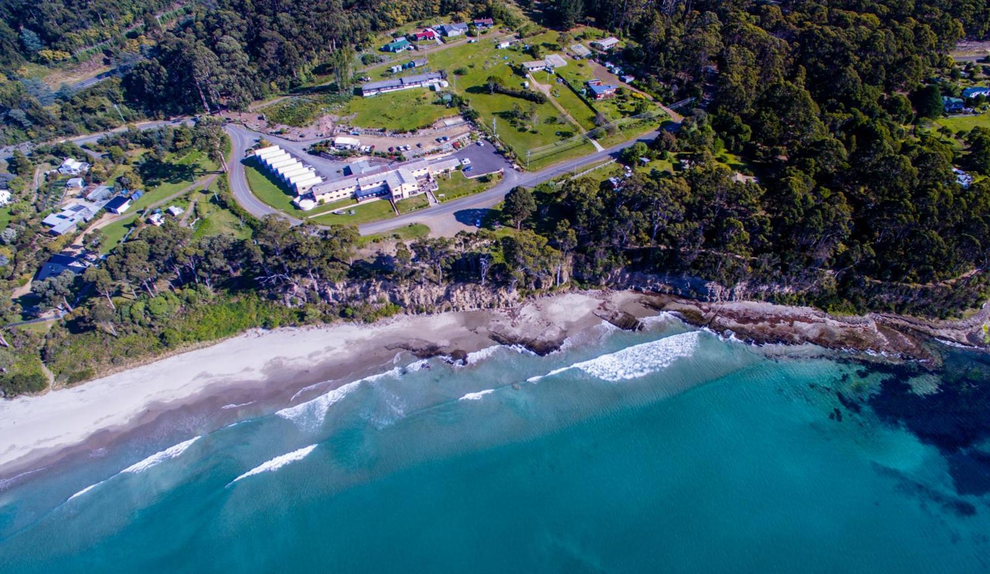 Lufra Beachside Hotel Eaglehawk Neck Esterno foto