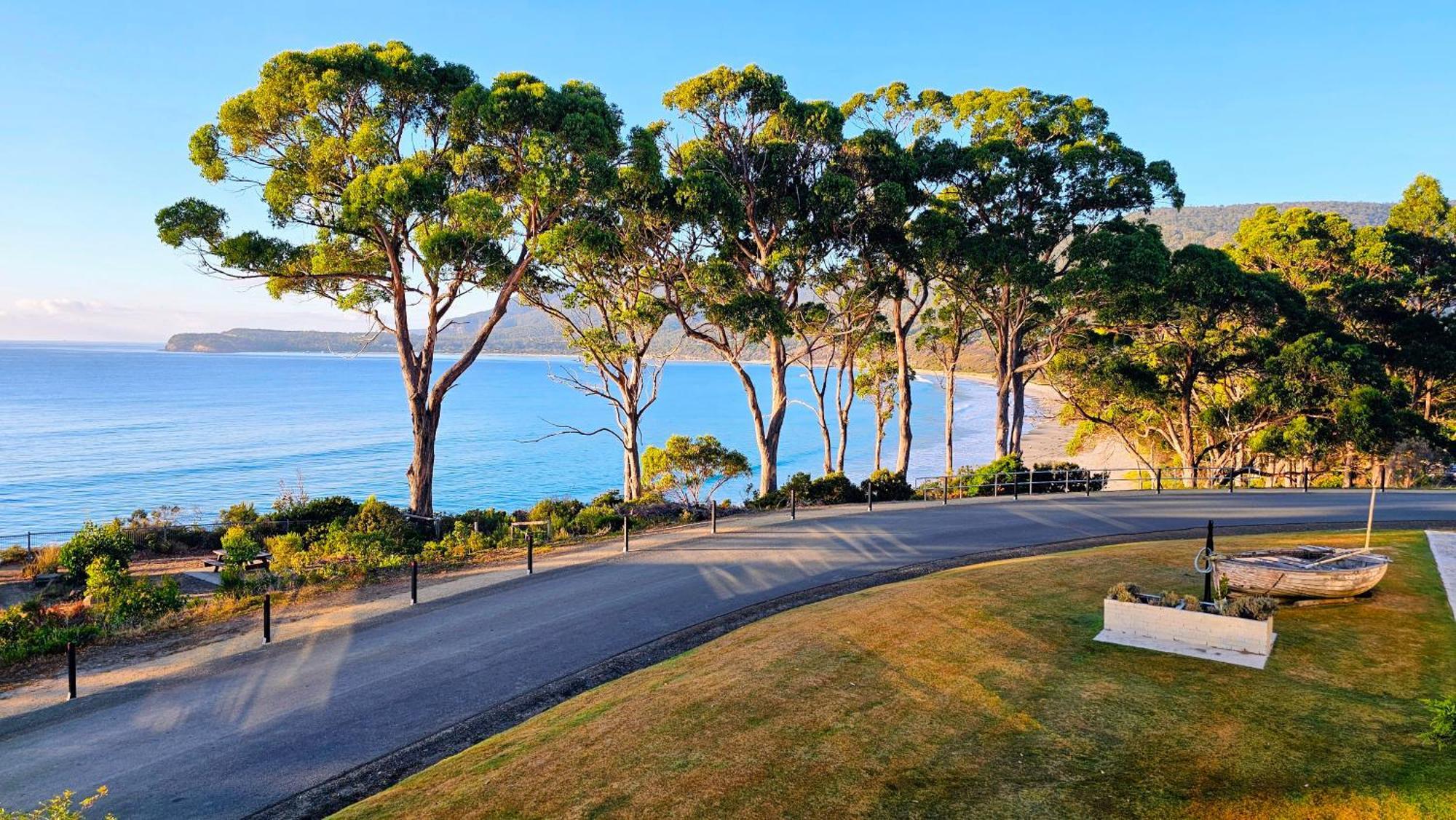 Lufra Beachside Hotel Eaglehawk Neck Esterno foto
